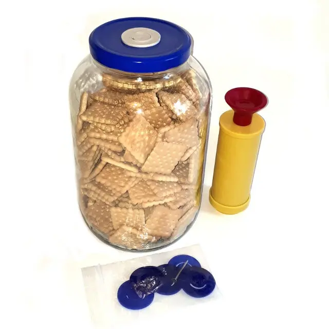 Kenyértartó, Keksz és Péksütemény Tároló